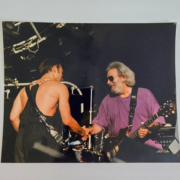Jerry Garcia & Bob Weir Concert Photo By Rob Cohn 8x10 Glossy Print Musicians Sh - Picture 14 of 15